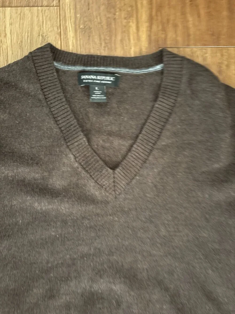 Banana Republic Men’s 100% Merino Wool V-Neck Brown Sweater L